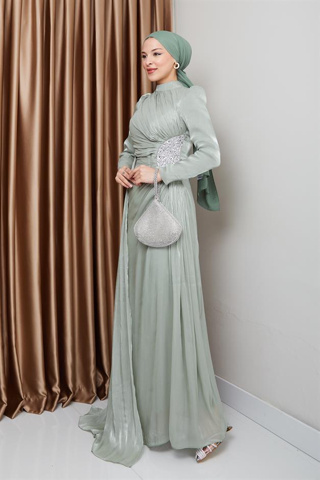 فستان سهرة حرير من يوريو للحجاب مع حجر خصر وتفاصيل تجميع أخضر فاتح 1233