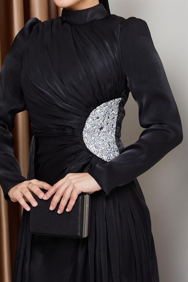 فستان سهرة حرير من يوريو للحجاب مع حجر خصر وتفاصيل تجميع أسود 1233