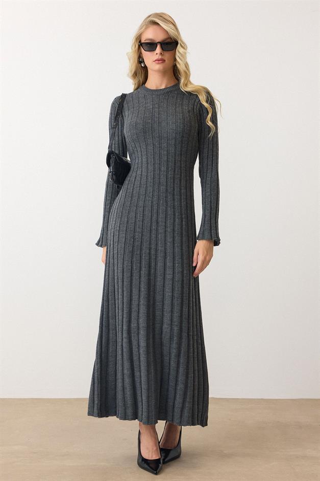 Crew Neck Thick Ribbed Long Knit Dress GREY 9363-E
