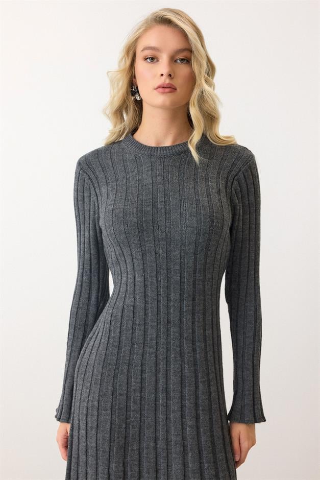 Crew Neck Thick Ribbed Long Knit Dress GREY 9363-E