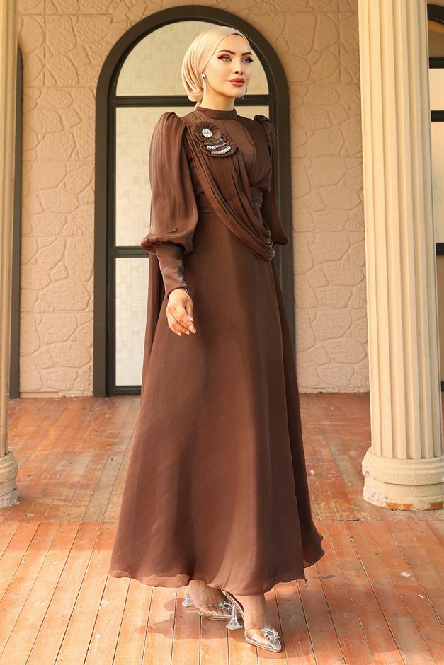 فستان سهرة حرير يورغو واسع مع تفاصيل بروش قهوة 1242