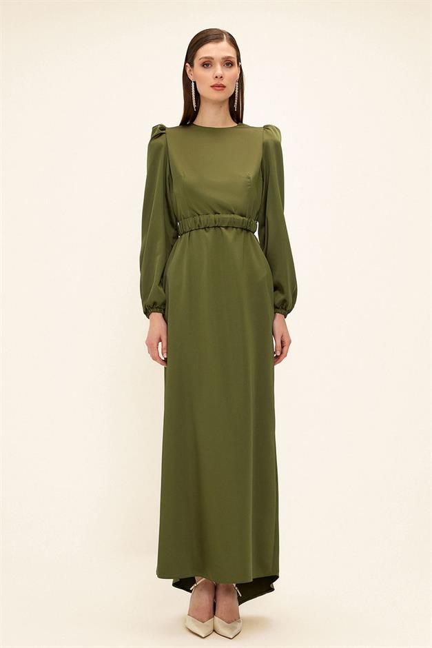 فستان سهرة ساتان للحجاب مع حزام مطوي أخضر فاتح 1679