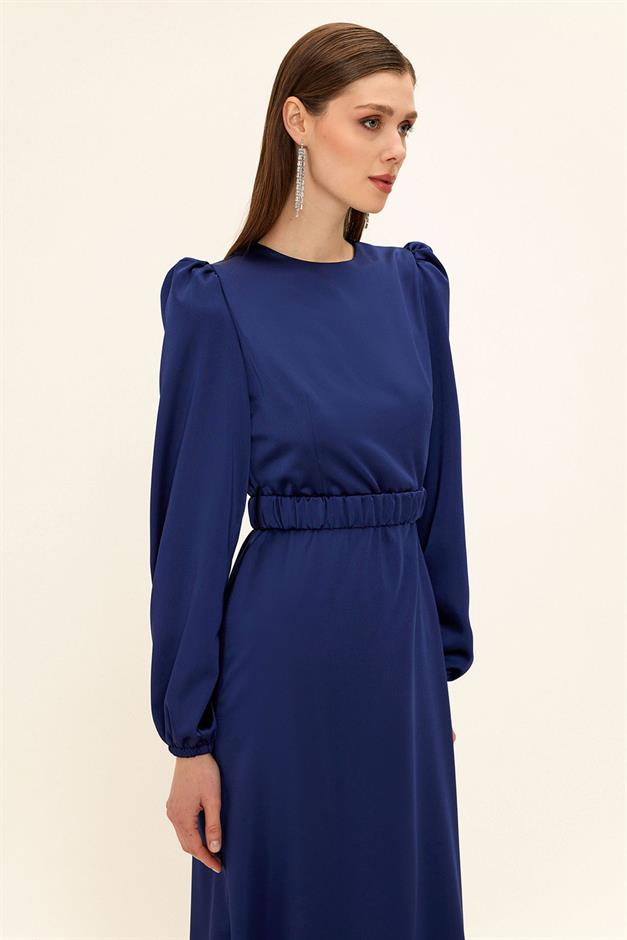 فستان سهرة ساتان للحجاب مع حزام مطوي إنديجو 1679