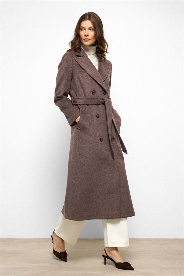 معطف متوسط الطول ذو ياقة جاكيت وصديرية مزدوجة لاتيه 3094