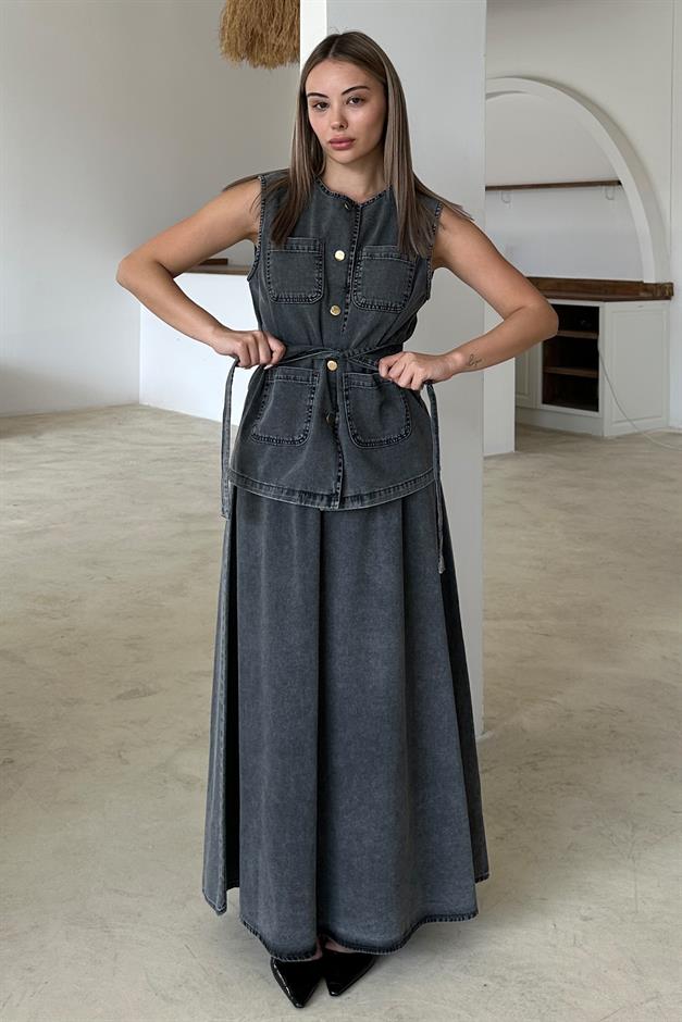 طقم تنورة جينز مع سترة بتفاصيل جيوب أنثراسايت 9377-TK