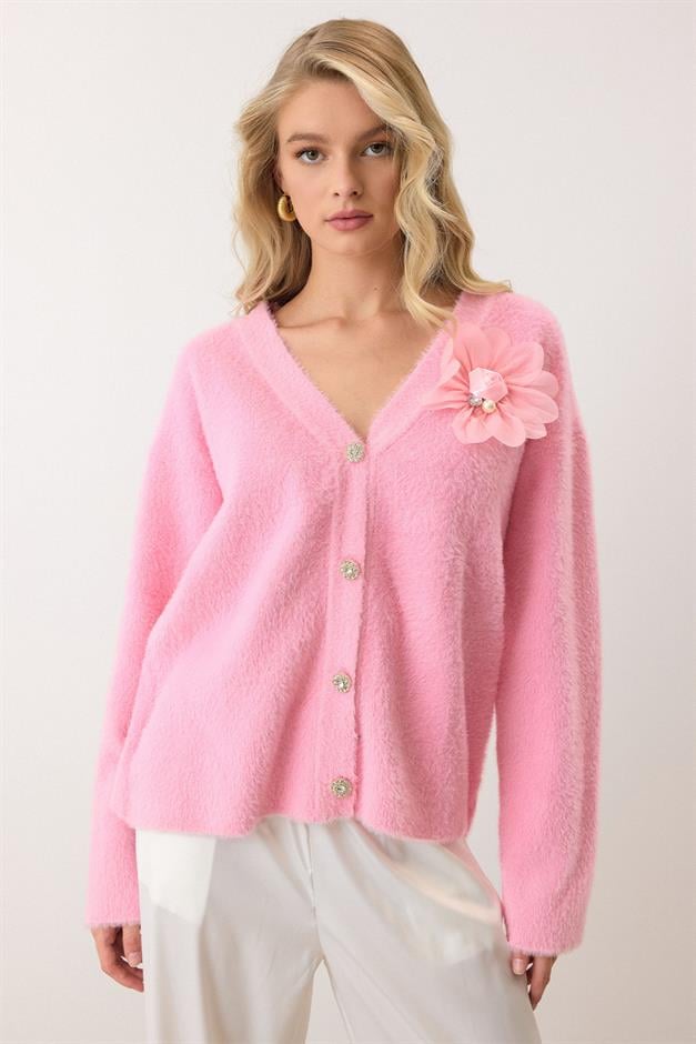 Soft Knit Cardigan with Floral Accessories HORNS 8268