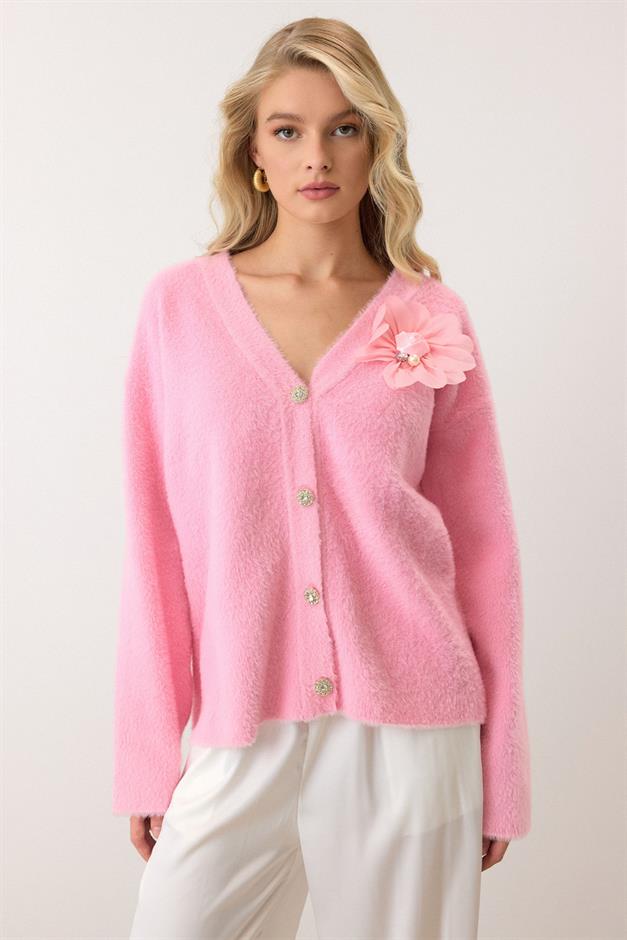 Soft Knit Cardigan with Floral Accessories HORNS 8268