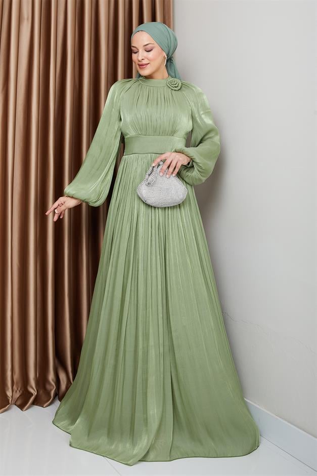 فستان سهرة حرير يوريو مطوي مع تفاصيل زهور كاجلا 1240