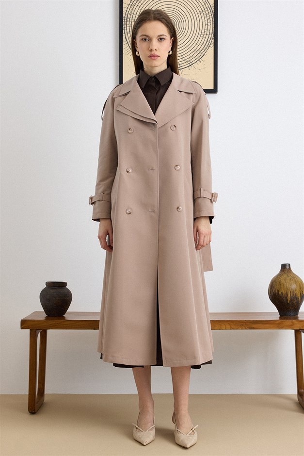 Çift Yaka Detaylı Su İtici Özellikli Astarsız Uzun Trençkot VİZON 6832