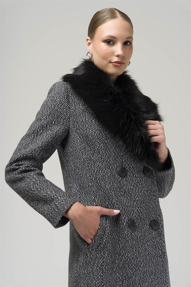 Double-Breasted Herringbone Coat with Detachable Fur Collar BLACK 3937