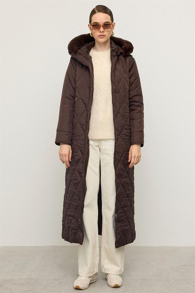 معطف طويل مبطن بغطاء رأس من الفرو قابل للإزالة وسحاب للإغلاق قهوة 6791