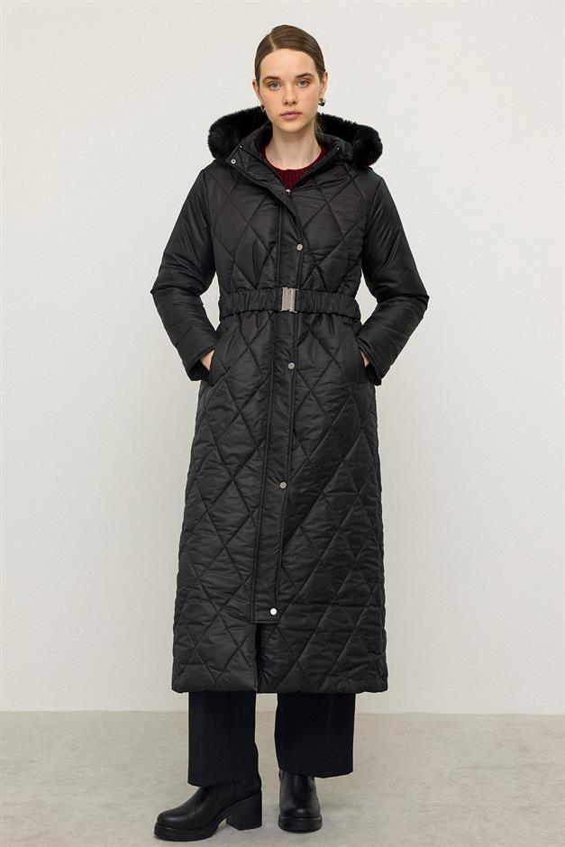 معطف طويل مبطن بغطاء رأس من الفرو قابل للإزالة وسحاب للإغلاق أسود 6791