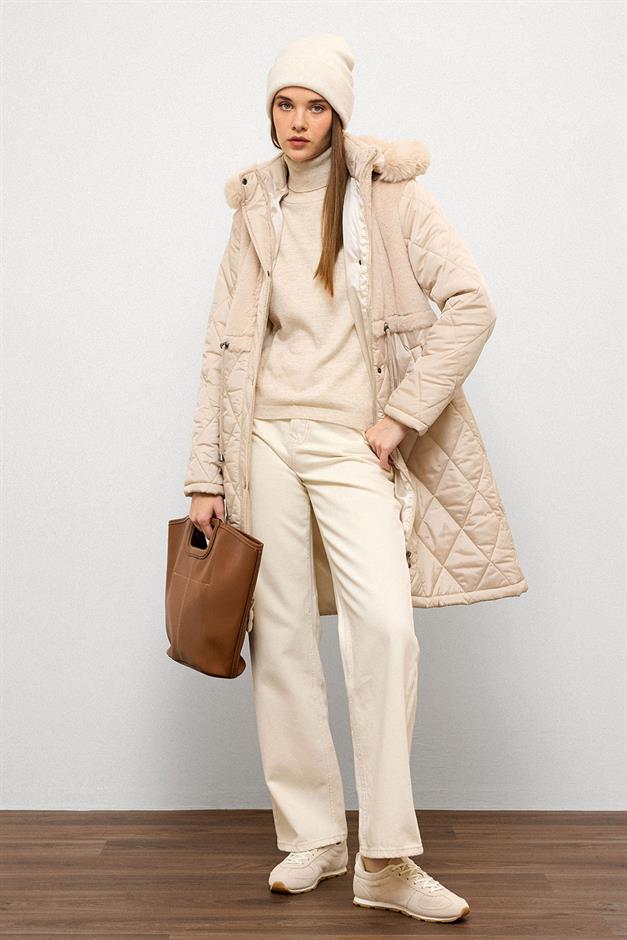 معطف مبطن من الفرو القابل للإزالة مع غطاء للرأس حجر 6781