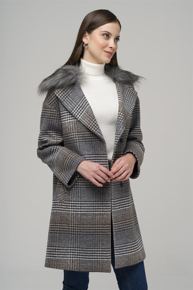 Detachable Furry Low Sleeve Snap Closure Oversize Plaid Coat GREY 3953
