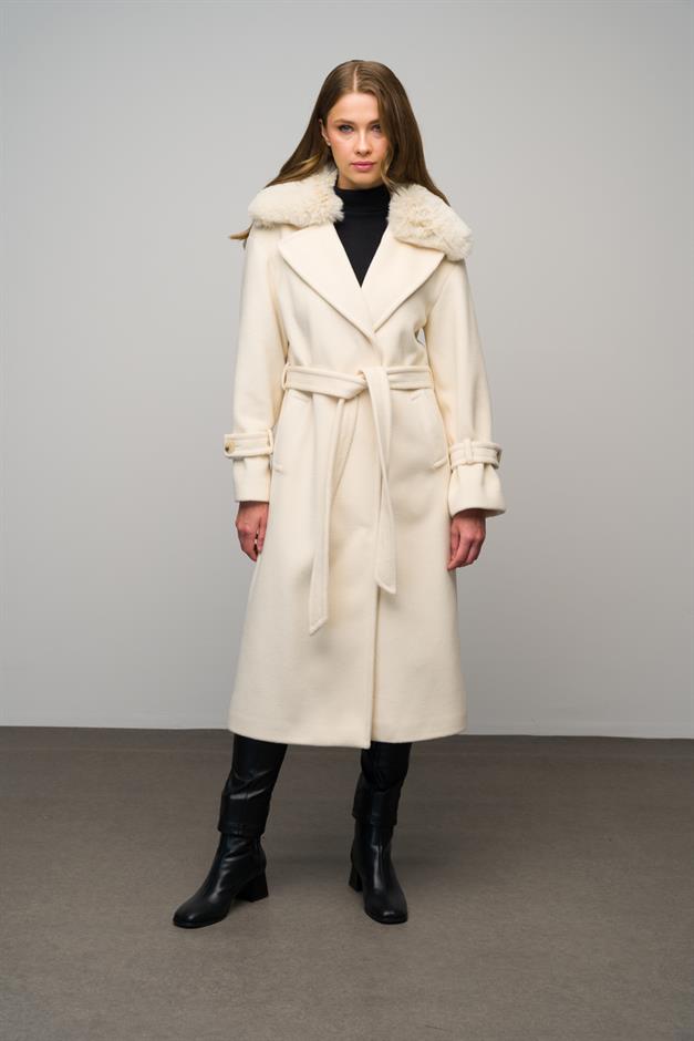 معطف فروي كبير الحجم بأكمام منخفضة وقابل للفصل وحدة التحكم الإلكترونية 3067