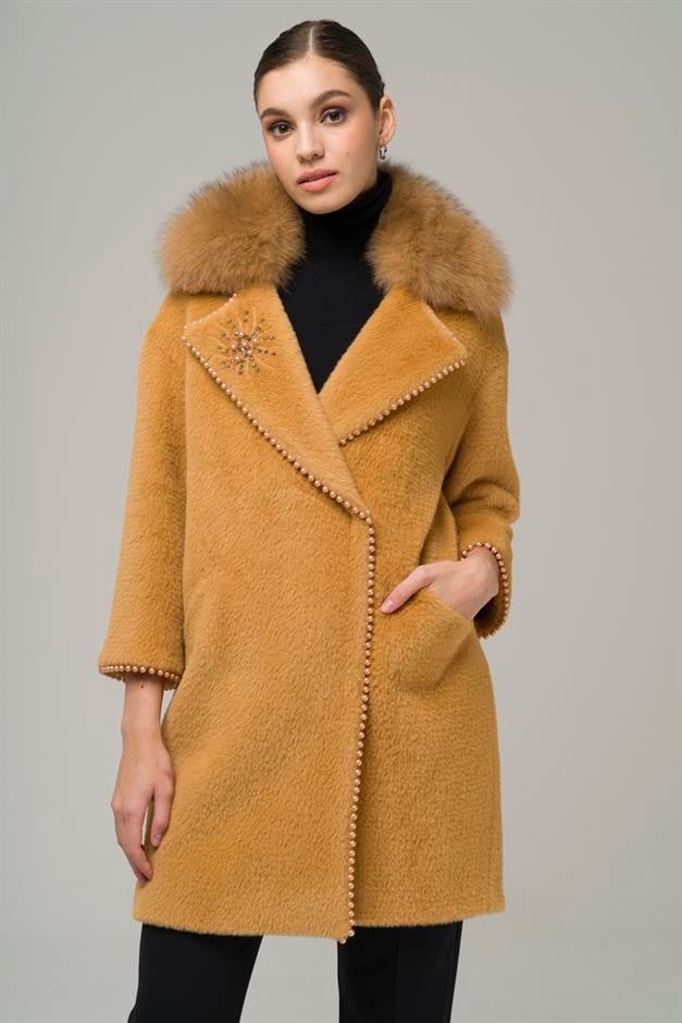 Removable Plush Coat with Fur Embroidery and Pearl Details CAMEL 3959-TK