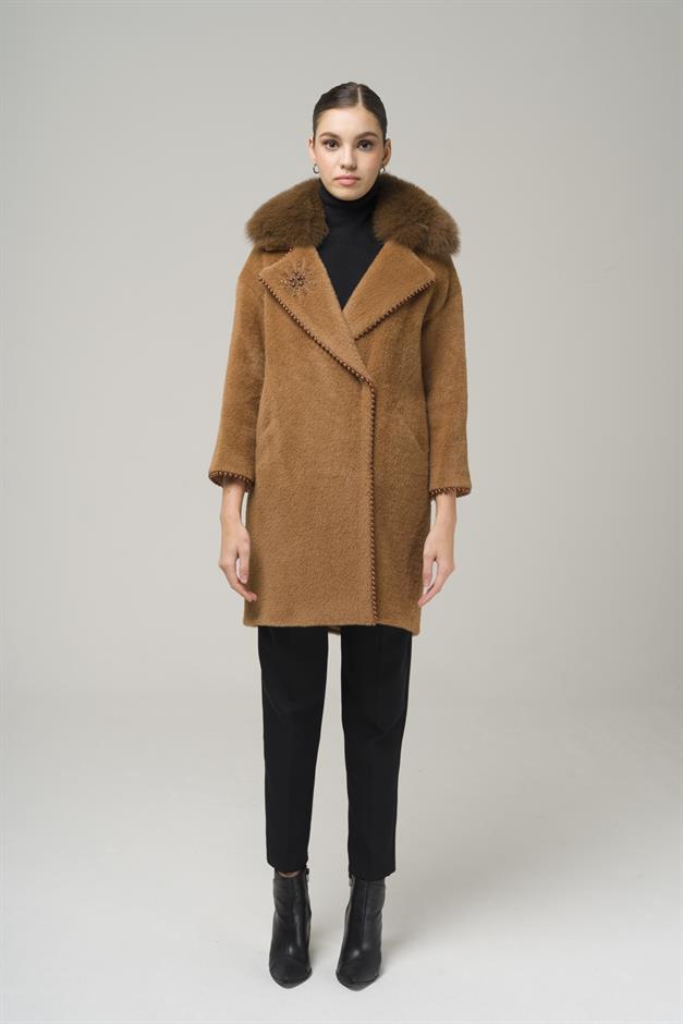 Removable Plush Coat with Fur Embroidery and Pearl Details CAMEL 3959-TK