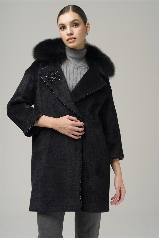 Removable Plush Coat with Fur Embroidery and Pearl Details BLACK 3959-TK