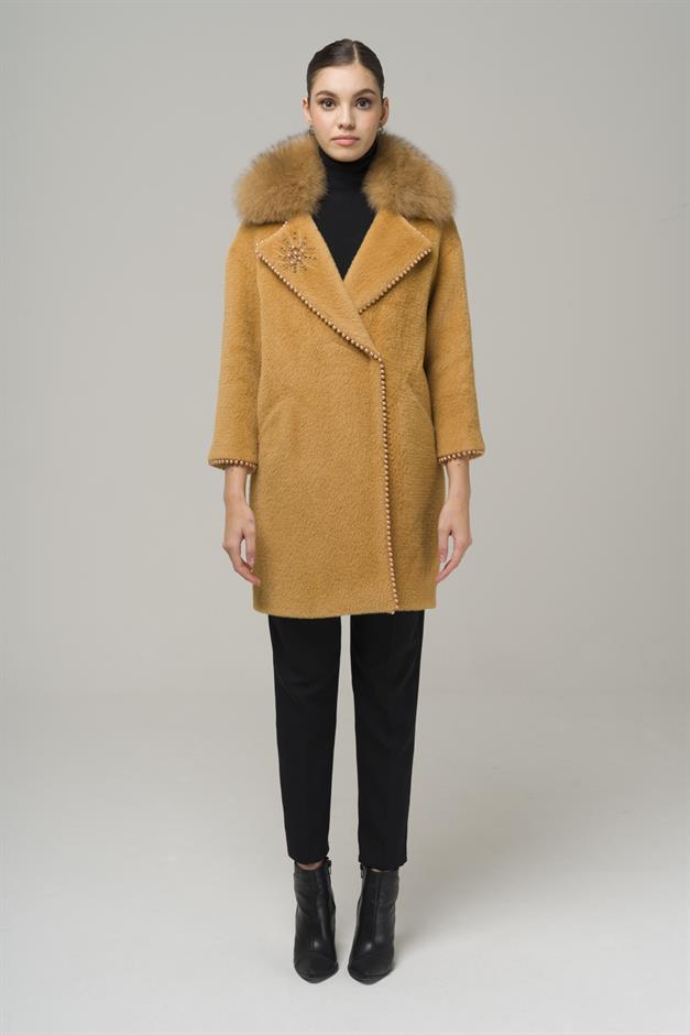Removable Plush Coat with Fur Embroidery and Pearl Details CAMEL 3959-TK