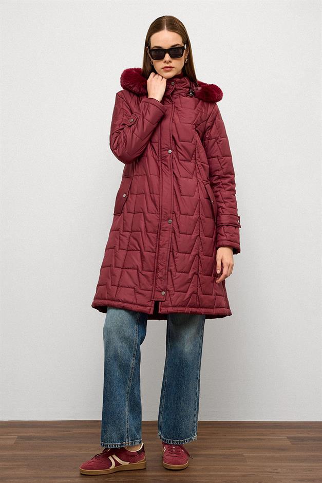 معطف مبطن بغطاء رأس وسحاب من الفرو القابل للإزالة حافة 6779