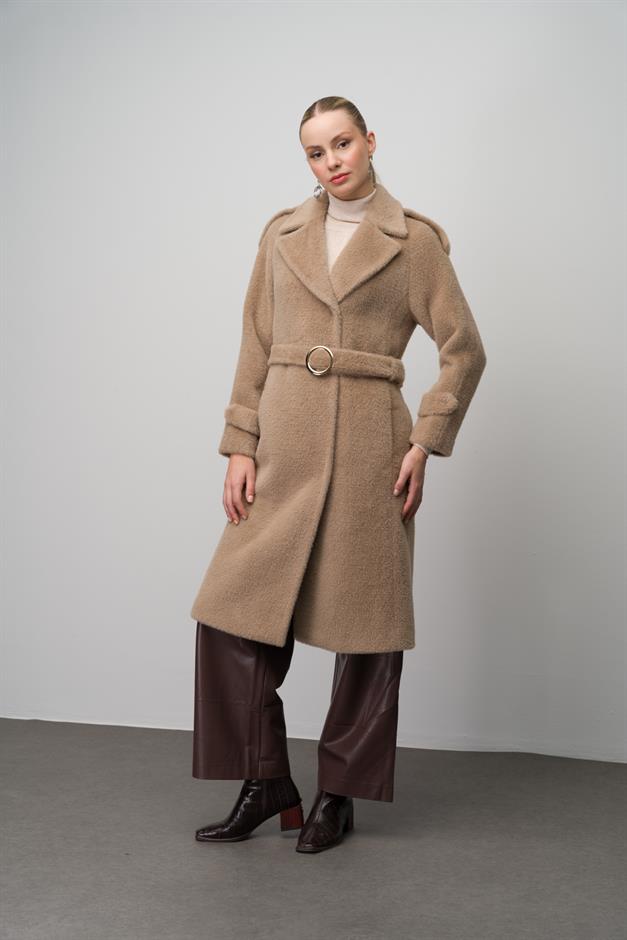 معطف أنجورا بمظهر أنيق مع قفل بزر كبس وكتاف وإكسسوارات سلسلة فيزون 3074