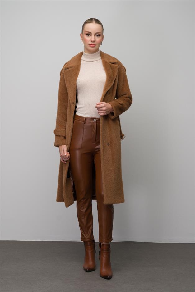 معطف أنجورا بمظهر أنيق مع قفل بزر كبس وكتاف وإكسسوارات سلسلة التبغ 3074