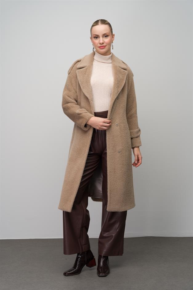 معطف أنجورا بمظهر أنيق مع قفل بزر كبس وكتاف وإكسسوارات سلسلة فيزون 3074