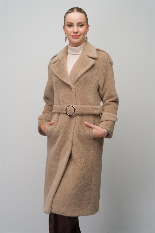 معطف أنجورا بمظهر أنيق مع قفل بزر كبس وكتاف وإكسسوارات سلسلة فيزون 3074