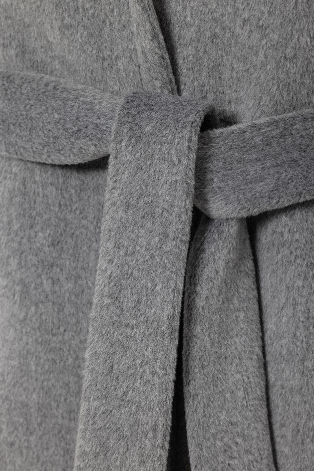 Snap-Front Waist-Tied Exclusive Coat A.GRI 3057