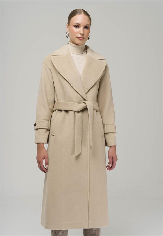 Snap-Front Closure, Low Sleeve, Oversize Coat IVORY 3933