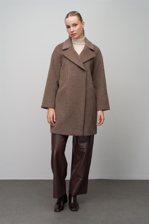 Casual Plus Size Coat with Snap Closure LATTE 3080