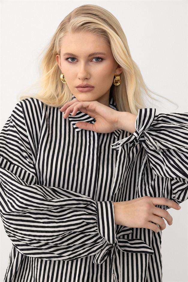 Striped Shirt and Elastic Waist Trousers Two-Piece Suit BLACK 7939-TK