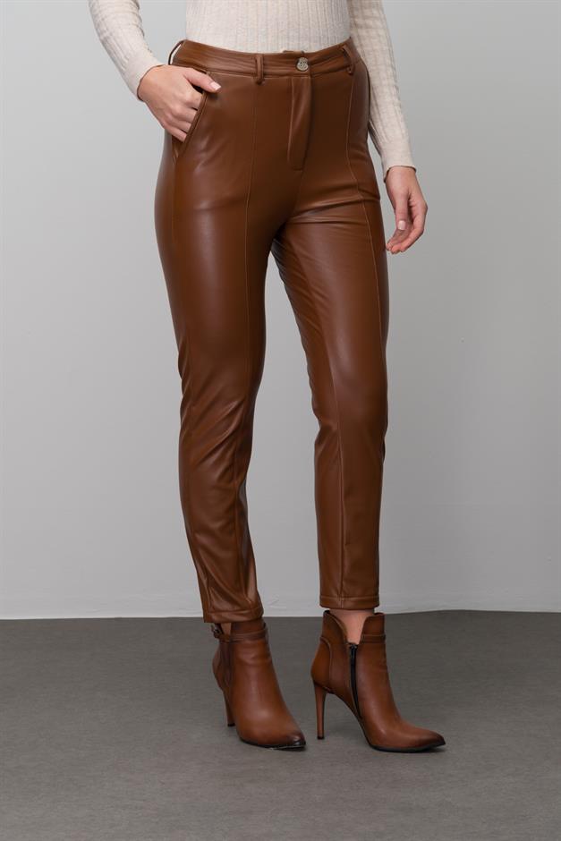 بنطلون ضيق بتفاصيل مخيطة ومظهر جلدي التبغ 7562