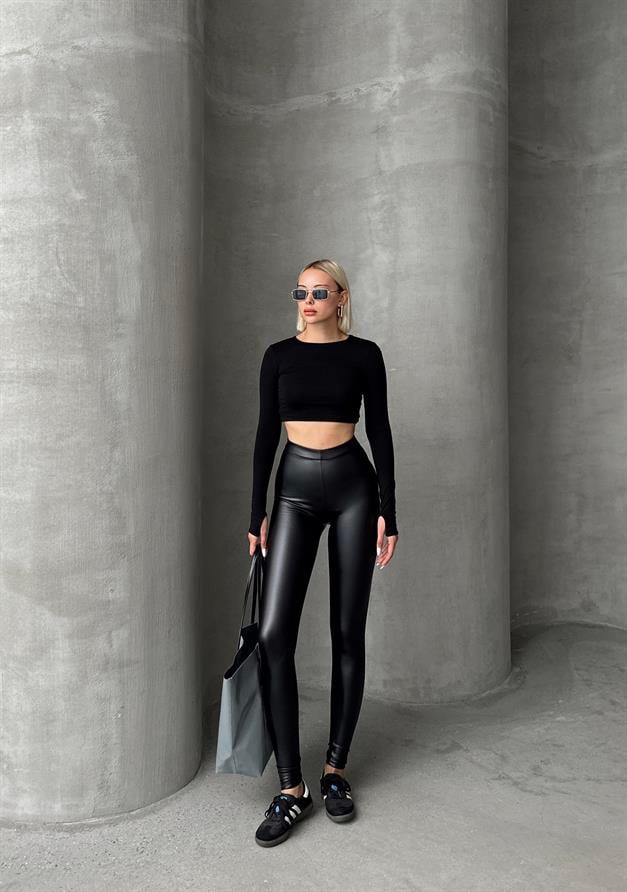 جوارب بمظهر جلدي أسود 7563