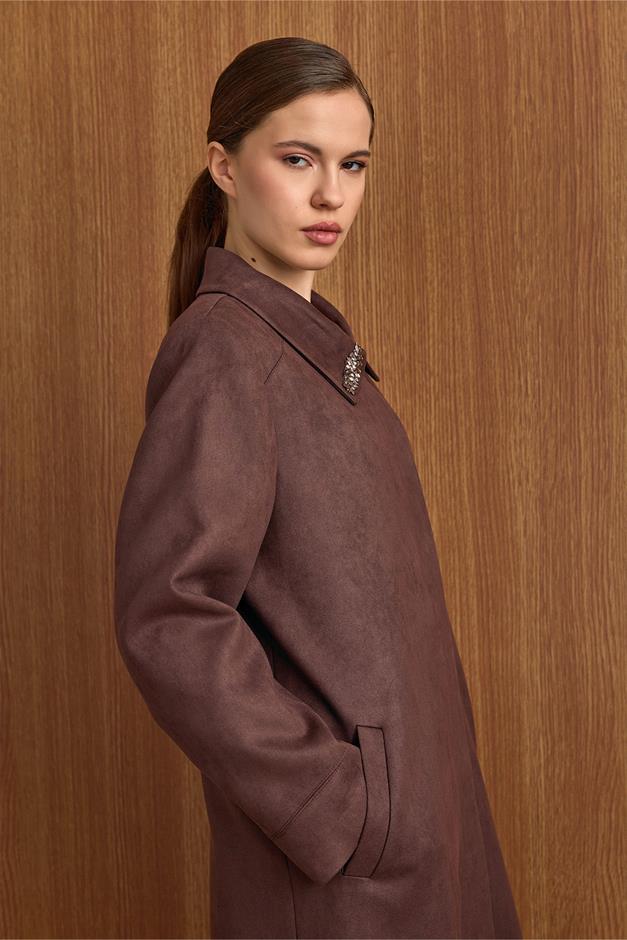 Devrik Yaka Taş Detaylı Süet Görünümlü Büyük Beden Pardesü KAHVE 6795