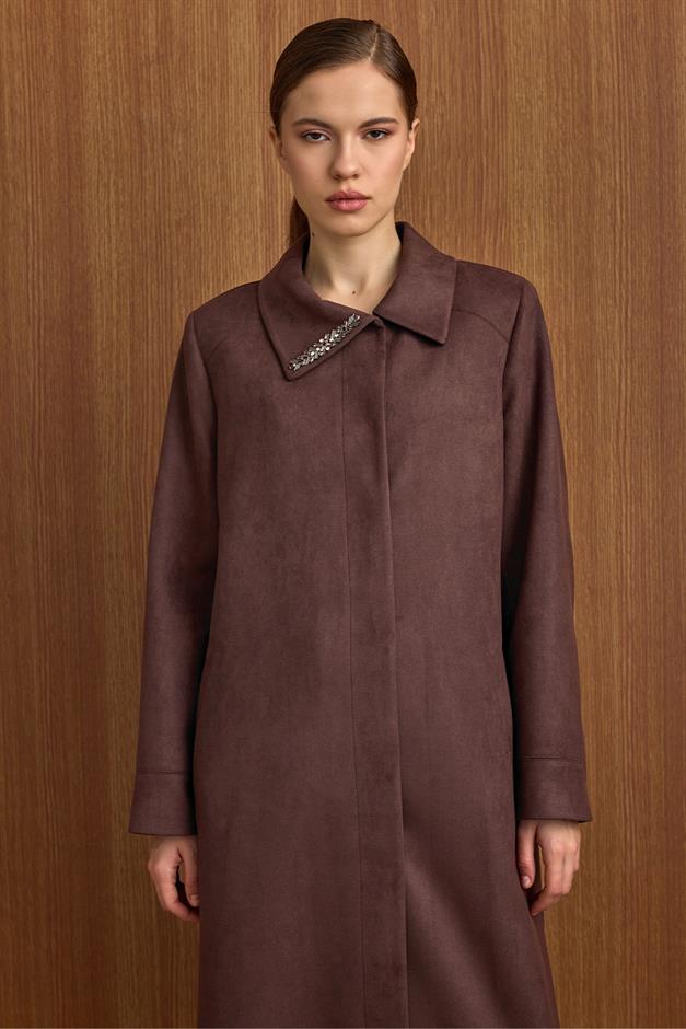 Devrik Yaka Taş Detaylı Süet Görünümlü Büyük Beden Pardesü KAHVE 6795