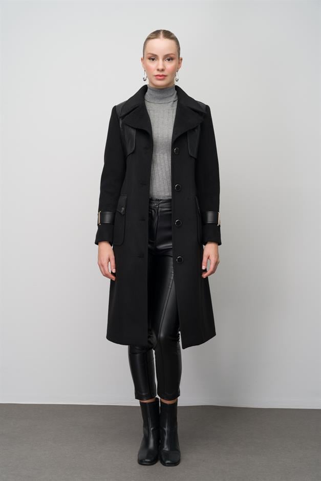 معطف رجالي من الجلد مع تفاصيل العباءة والقلنسوة أسود 3083