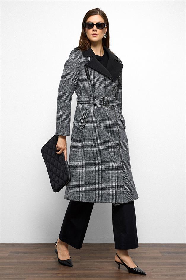 معطف منقوش بسحاب وتفاصيل رباط أسود 3106