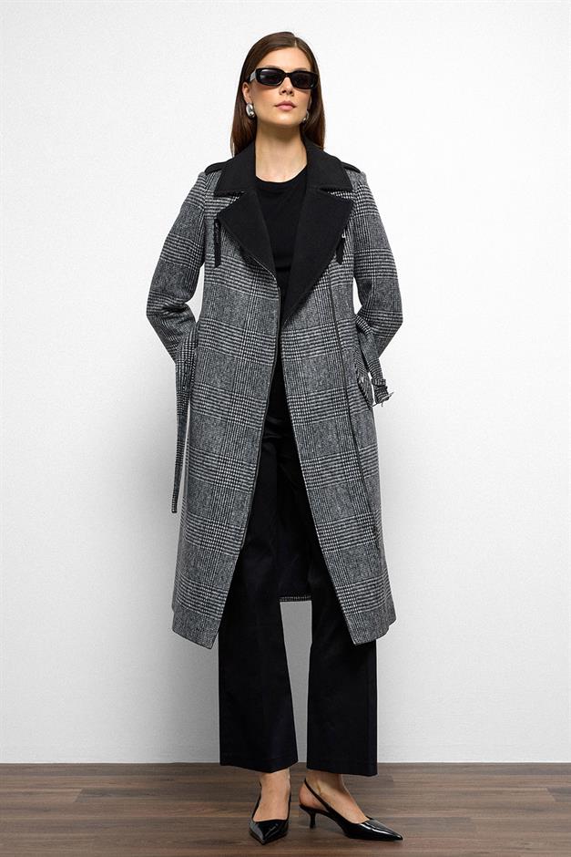 معطف منقوش بسحاب وتفاصيل رباط أسود 3106