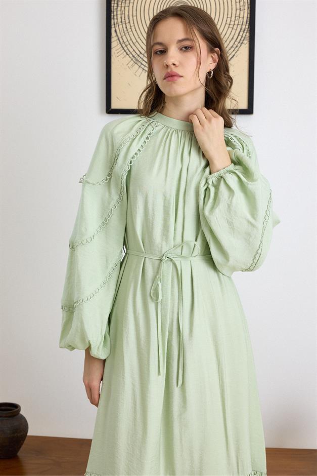 Fisto Detaylı Balon Kol Pamuklu Elbise MİNT 9427-E