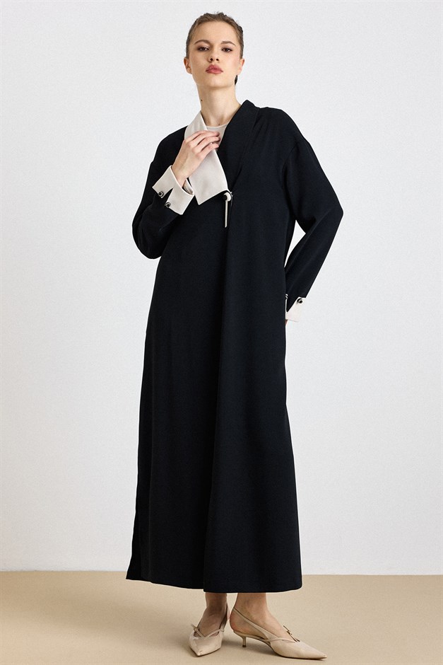 Garni ve Aksesuar Detaylı Abaya Takım SİYAH 9424-TK
