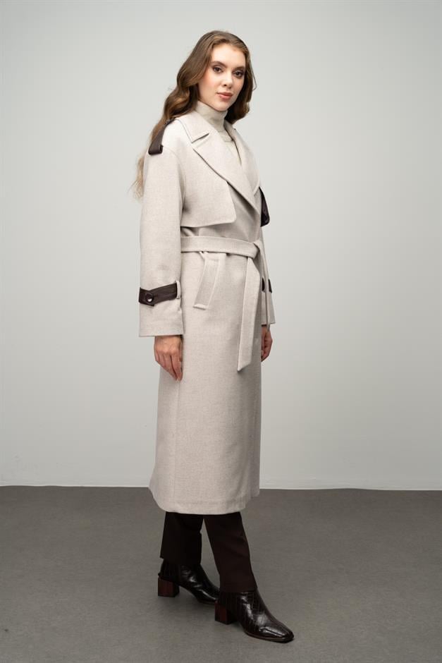 Cashmere Coat with Cape Detail and Genuine Leather Accessories IVORY 3031-K