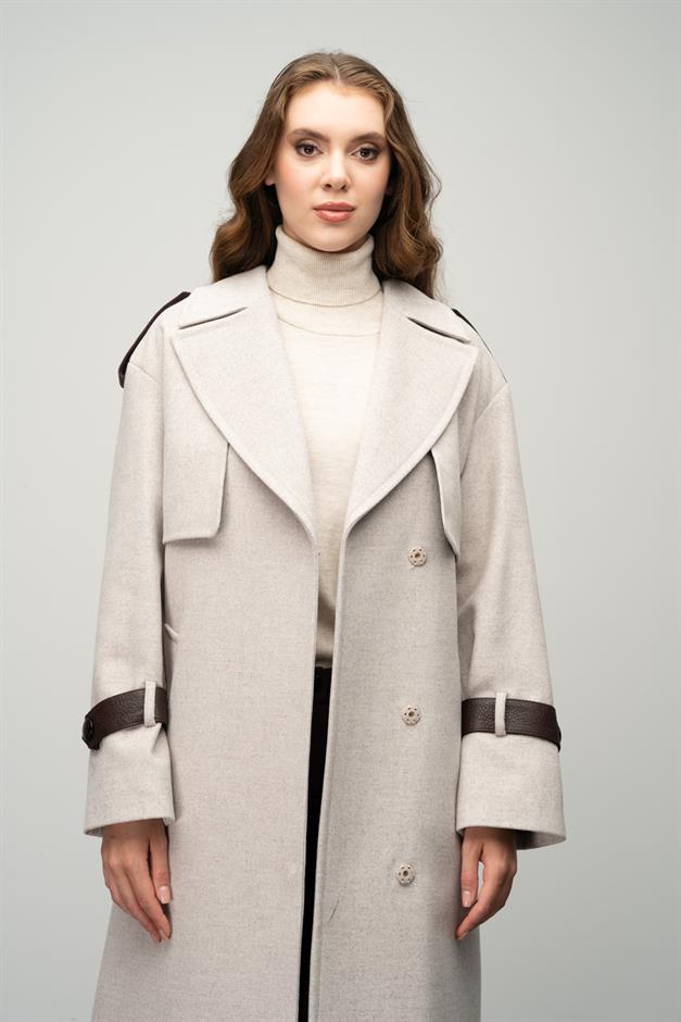 Cashmere Coat with Cape Detail and Genuine Leather Accessories IVORY 3031-K