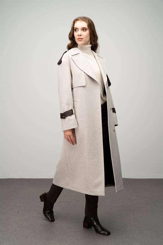 Cashmere Coat with Cape Detail and Genuine Leather Accessories IVORY 3031-K