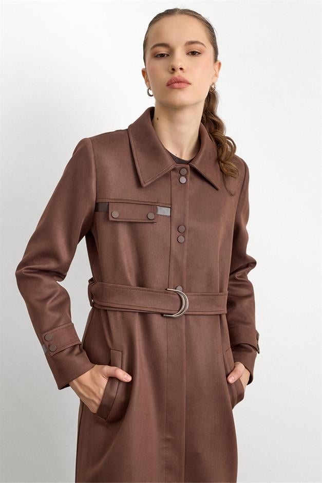 Gömlek Yaka Çıt Çıt ve Deri Detaylı Gabardin Süet Pardesü KAHVE 6799