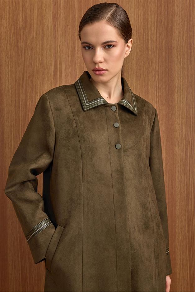 Gömlek Yaka Deri ve İşleme Detaylı Süet Görünümlü Büyük Beden Pardesü K.HAKİ 6798