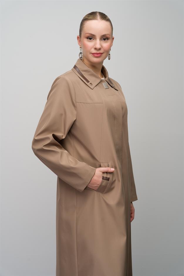 Gömlek Yaka Deri ve Metal Aksesuarlı Büyük Beden Astarlı Trenç Pardesü VİZON 4299