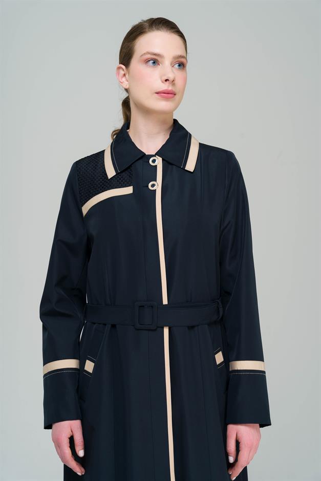 Gömlek Yaka Garni ve File Detaylı Büyük Beden Astarlı Uzun Trençkot LACİVERT 4296