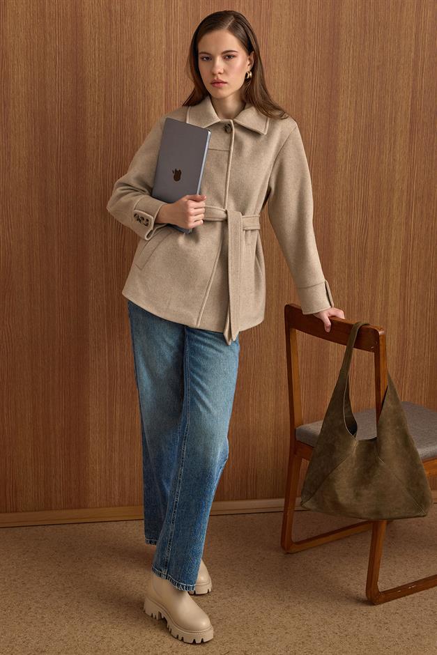 Gömlek Yaka Kuşak Detaylı Oversize Kısa Kaban TAŞ 3155