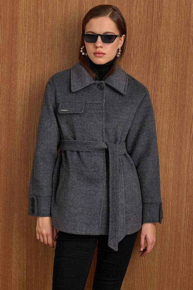 Gömlek Yaka Kuşak Detaylı Oversize Kısa Kaban KOYU GRİ 3155